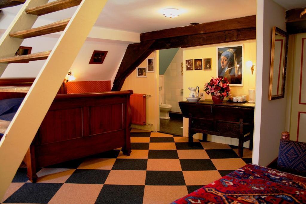 Hotel De Emauspoort Делфт Номер фото