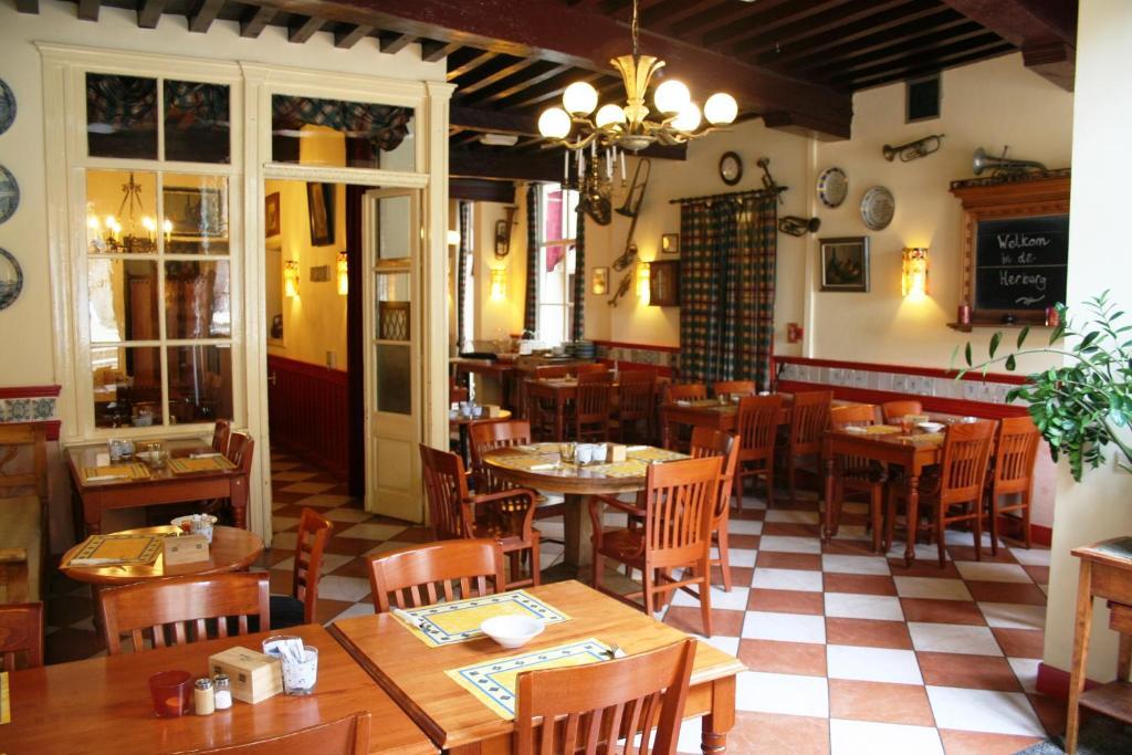 Hotel De Emauspoort Делфт Экстерьер фото